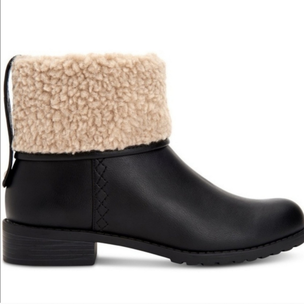 NWOB Style & Co booties